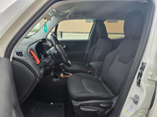 Jeep Renegade 2.0 Mjt 140CV 4WD Active Drive Low Upland - Foto 10