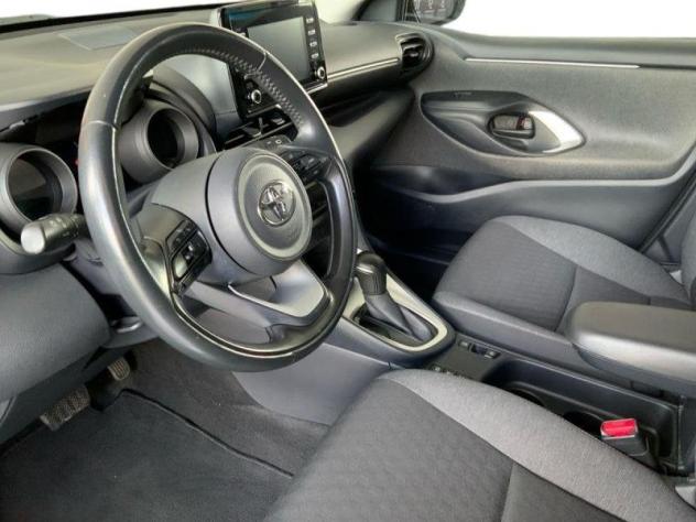 Toyota Yaris 4ª serie 1.5 Hybrid 5 porte Trend - Foto 7