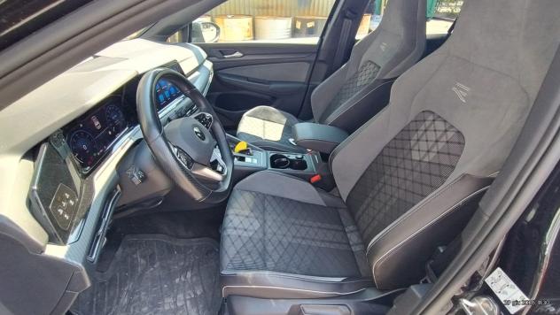Volkswagen Golf 8ª serie 1.5 eTSI 150 CV EVO ACT DSG R-Line - Foto 7