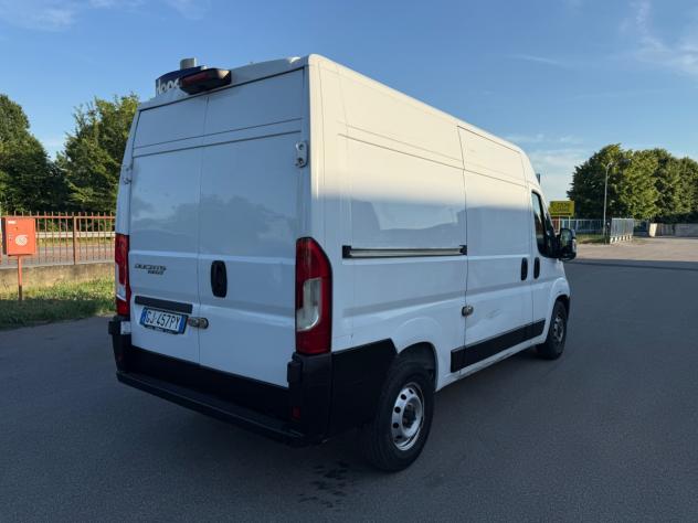 Fiat Ducato 35 2.2 Mjt 140CV PM-TM - Foto 3