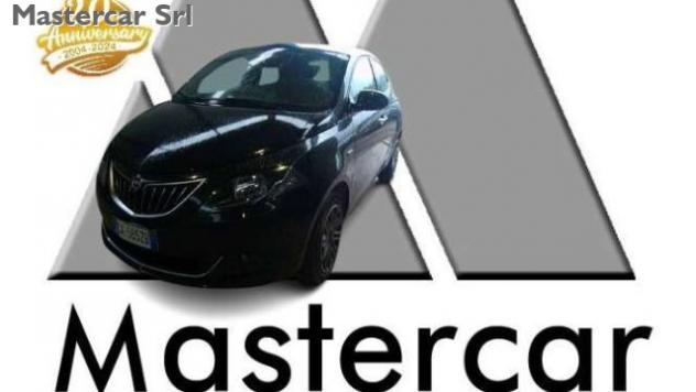 LANCIA Ypsilon 5 posti Neopatentati 1.0 hybrid Gold tg: GK585ZB rif. 24054599