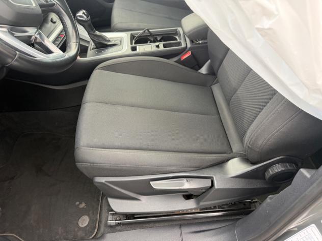 Audi Q3 45 TFSI e S tronic Business - Foto 6