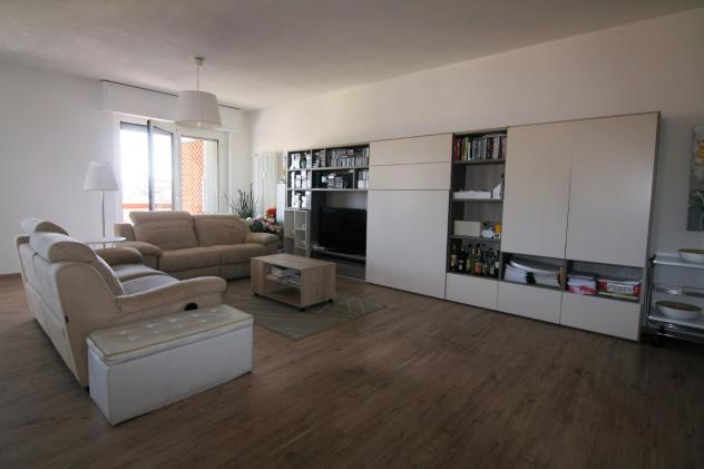 Appartamento in vendita a Marina di Carrara - Carrara 150 mq Rif: 1331585