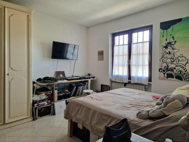 MARINA DI MASSA, periferia vicino al mare, proponiamo porzione di villa bifamiliare con giardino privato su tre lati. Si compone di soggiorno, ampia c - Foto 17