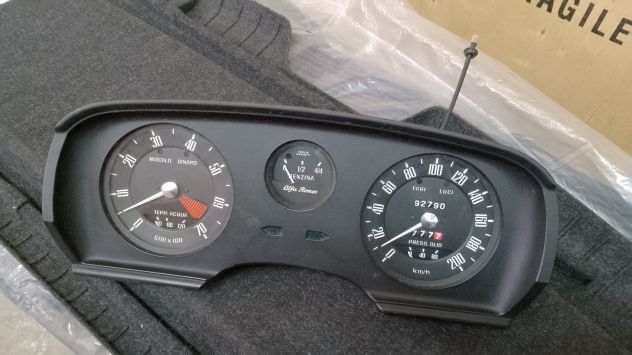 Quadro strumenti Alfa Romeo Giulia 1300 TI - Foto 5