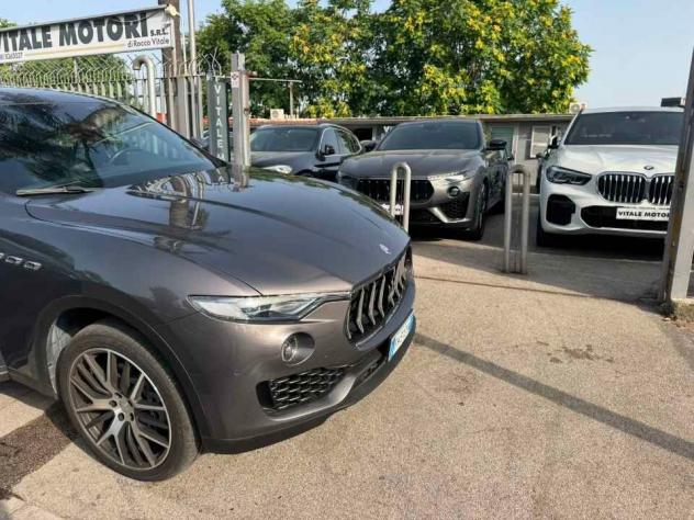 MASERATI LEVANTE 3.0 D 250 CV - Foto 6
