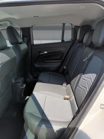 JEEP Avenger 1200 MHEV SUMMIT 110 CV AUTOM BICOLOR PACK WINTER rif. 24122453 - Foto 7
