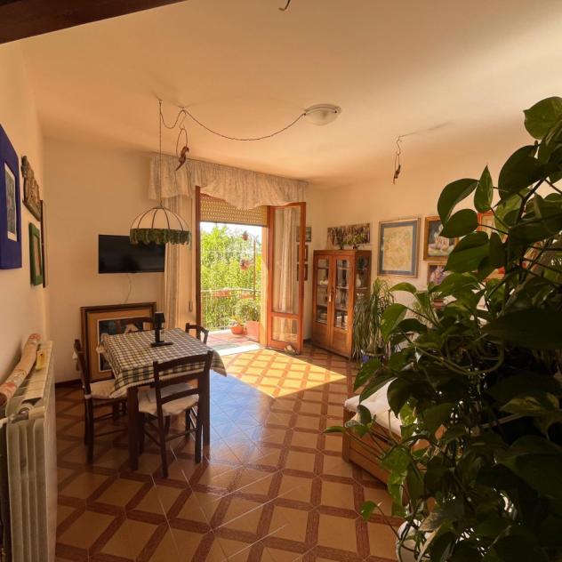 Appartamento in vendita -- Pitigliano (GR), zona nuova
In una tranquilla e comoda zona residenziale di Pitigliano, proponiamo in vendita un appartame - Foto 5