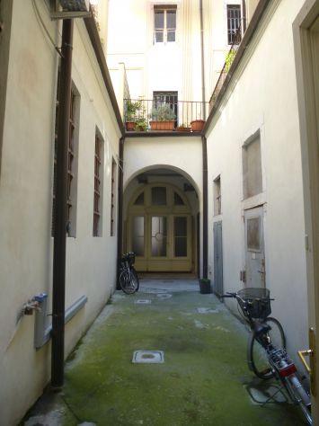 3 STANZE IN UFFICIO CONDIVISO CON VISTA MOZZA FIATO - Foto 6
