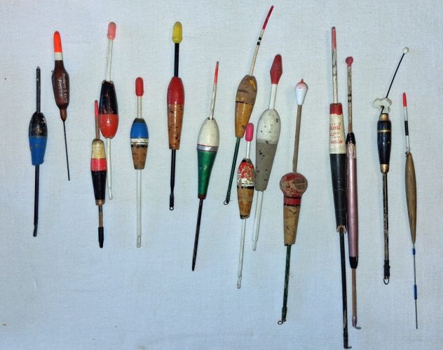 100 Galleggianti da pesca e attrezzatura per fabbricare le esche artificiali - Foto 3