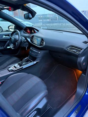 Peugeot 308 BlueHDi 130 S&S SW GT Line - Foto 10