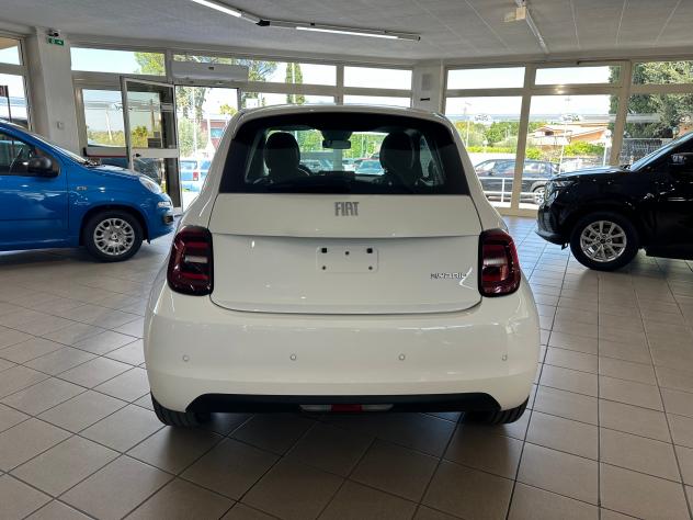 FIAT 500 (2020--) Berlina Hybrid Pop - Foto 6