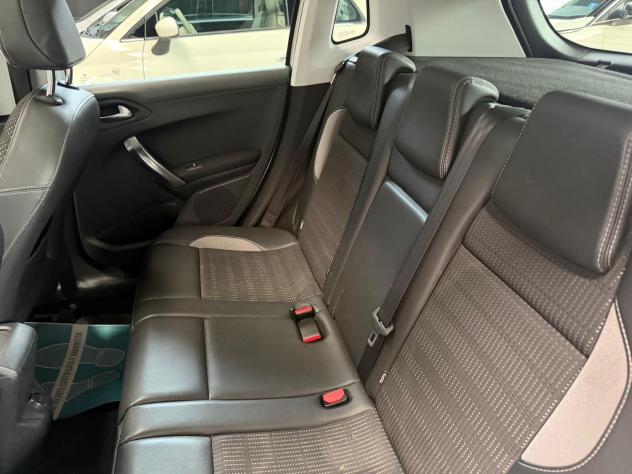 Peugeot 2008 Neopatentati+Tetto+Pelle+Allure - Foto 8