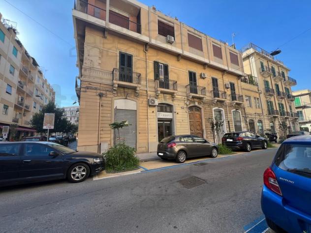 APPARTAMENTO di 7 vani e di 280 mq (MESSINA) rif. 2VS17263 - Foto 3