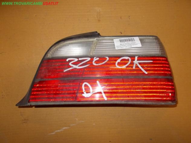FANALE POST.D. ROSSO BIANCO BMW Serie 3 E36 Coupe'  Parti elettriche  Fanaleria  Fanali  Fanale post. sx. BMW - Serie 3 E36 Cabriolet - 01-06-1993 - 0