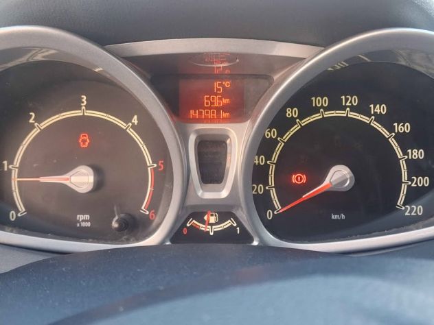 Ford Fiesta 1.6 TDCI Zetc 5P - Foto 10
