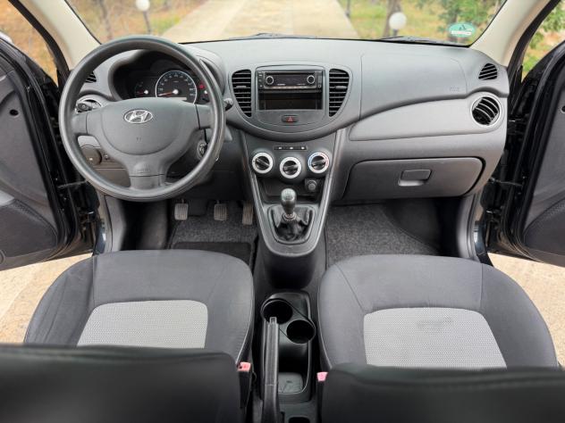 Hyundai i10 1.1 12V Comfort - Foto 8