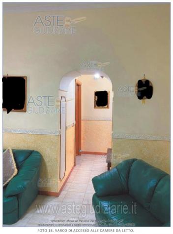 IMMOBILI-IMMOBILE RESIDENZIALE-Vico Tessitori ai Miracoli n. 26, 80137 Napoli NA, Italia - Foto 4