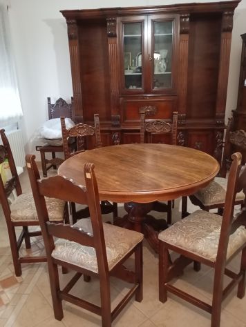 vendo sala pranzo stile noce massiccio - Foto 4