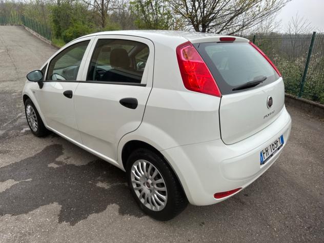 Fiat Punto 1.3 MJT II S&S 95 CV 5 porte Street - Foto 3