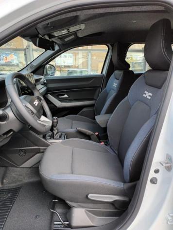 DACIA Duster 1200 ECO-G EXPRESSION 122CV CARPLAY CAM PDC"17 rif. 23795017 - Foto 5