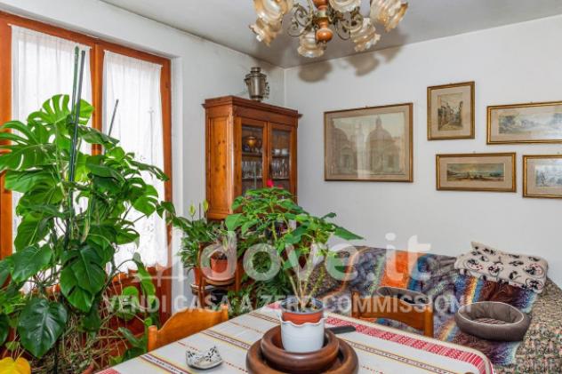 Casa indipendente di 150 m² con più di 5 locali e box auto in vendita a Cetona - Foto 13