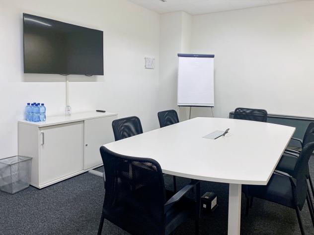 Ufficio privato in affitto per 4 persone a Genova, San Benigno