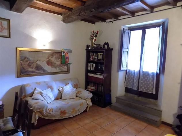 CASALE di 7 vani e di 180 mq (VICCHIO) rif. AAJ419 - Foto 9