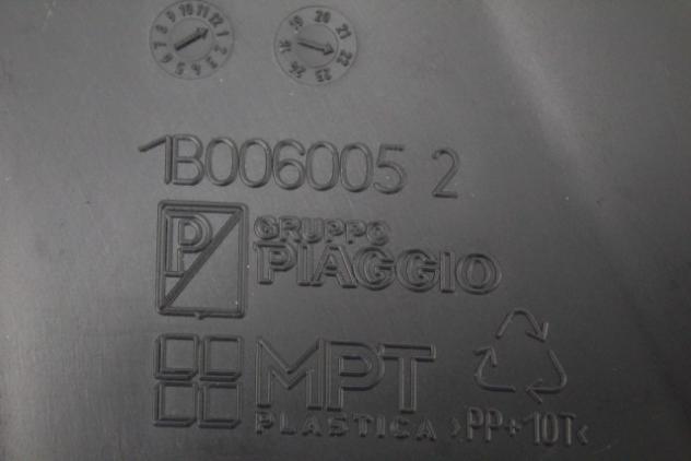 PIAGGIO MP3 300 HPE 1B006005 SPORTELLO ISPEZIONE LIQUIDI 21 - 24 INSPECTION LID - Foto 3
