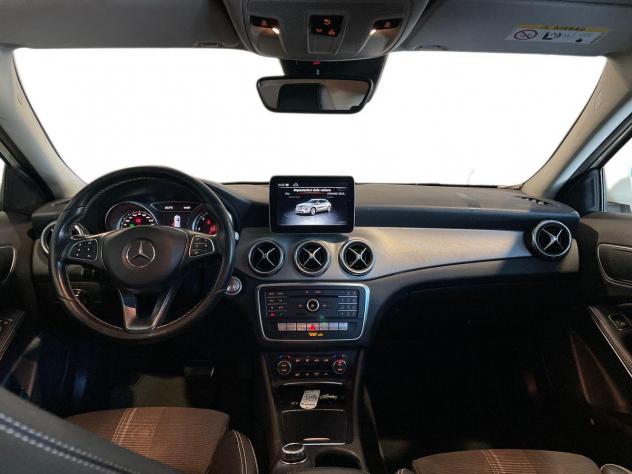 Mercedes-Benz GLA GLA-X156 2017 200 d Sport 4matic auto - Foto 10