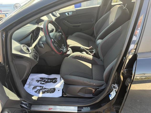 Ford Fiesta ST LINE-UNICO PROPRIETARIO - Foto 4