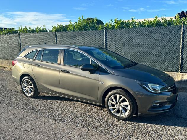 Opel Astra 1.6 CDTi 110CV Start&Stop Sports Tourer Business - Foto 4