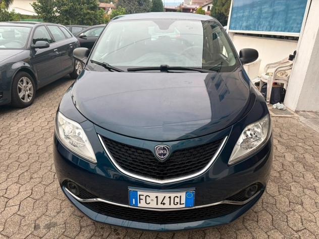 Lancia Ypsilon 1.2 69 CV 5 porte Platinum*EURO6*NEOPATENTATI - Foto 2