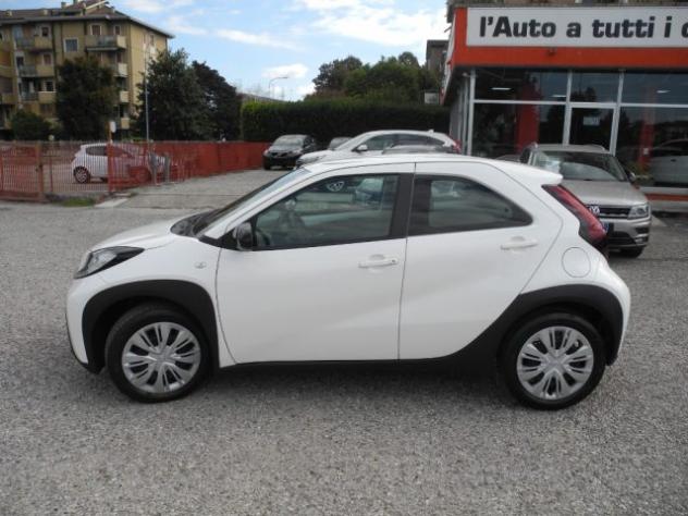 TOYOTA Aygo X 1.0 VVT-i 72cv 5p. - Ok NEOPATENTATI - "46000 Km" rif. 24134116 - Foto 2