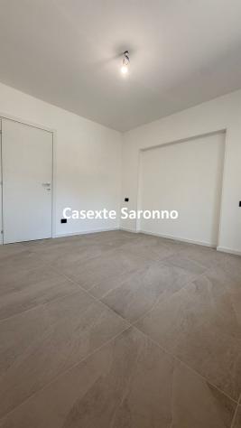 VENDESI VILLA SINGOLA/LOFT SU UNICO PIANO CADANO AL CAMPO - Foto 13
