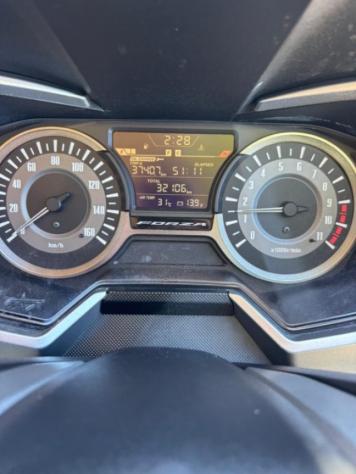 HONDA Forza 300 TUTTO INCLUSO ANCHE PASSAGGIO! MINI RATE rif. 24114081 - Foto 7