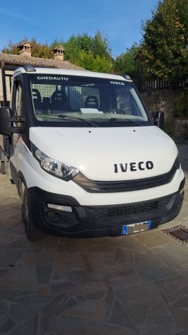 IVECO DAILY 2018 con ribaltabile trilaterale