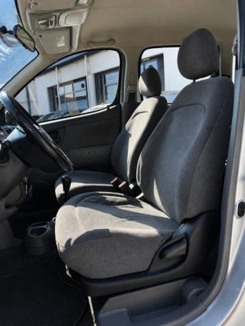TOYOTA Yaris Verso 1.3i 16V Ok Neopatentati rif. 23983008 - Foto 10