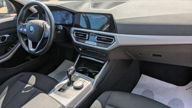 BMW 330 330e Touring Business Advantage Hybrid 2.0cc 292cv rif. 24063679 - Foto 9