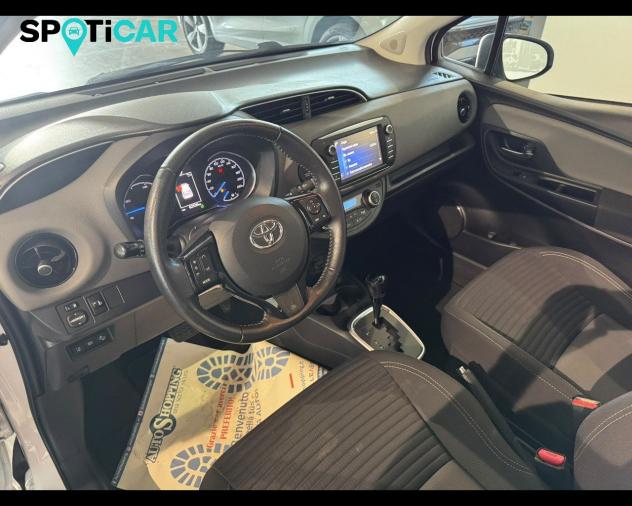 Toyota Yaris III 5p 1.5h Active my18 - Foto 6