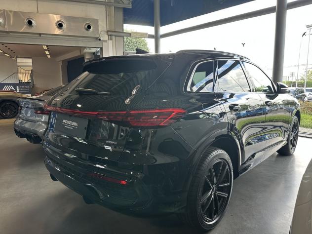 Audi Q5 2.0 TDI MHEV+ S Line Edition quattro 204cv S-Tronic *TETTO, 20'', PROMO AZZURRA* - Foto 4