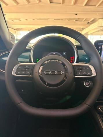 FIAT 600 Hybrid 110 CV DCT MHEV Serie Speciale rif. 24040271 - Foto 9