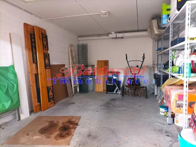 AMPIO GARAGE 22MQ A FENILE - SPAZIO EXTRA E SICUREZZA