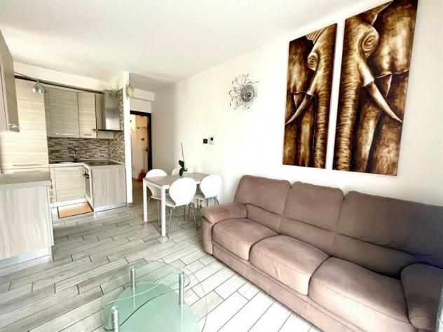 sa119 - signorile, panoramico bilocale arredato cn terrazzo, 2 balconi, bx ampio e cantina - Foto 6