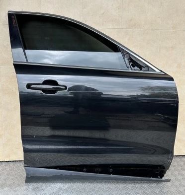 PORTA ANTERIORE DX JAGUAR F-PACE DAL 2017 AL 2023