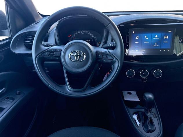 Toyota Aygo X 1.0B (72 CV) Active S-CVT - Foto 8