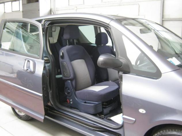 PEUGEOT 1007 1.4 Trendy OK GUIDA NEOPANTENTATI rif. 20623814 - Foto 9