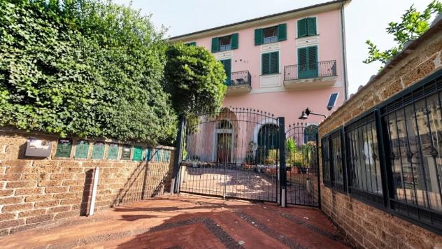 Trilocale in vendita a Salerno