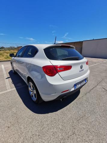 Alfa Romeo Giulietta 1.6 JTDm-2 105 CV Distinctive - Foto 6