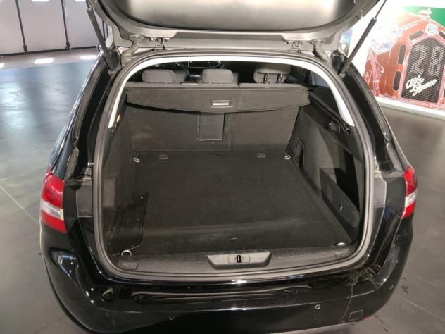 Peugeot 308 308 SW 1.5 bluehdi Allure s&s 130cv - Foto 6